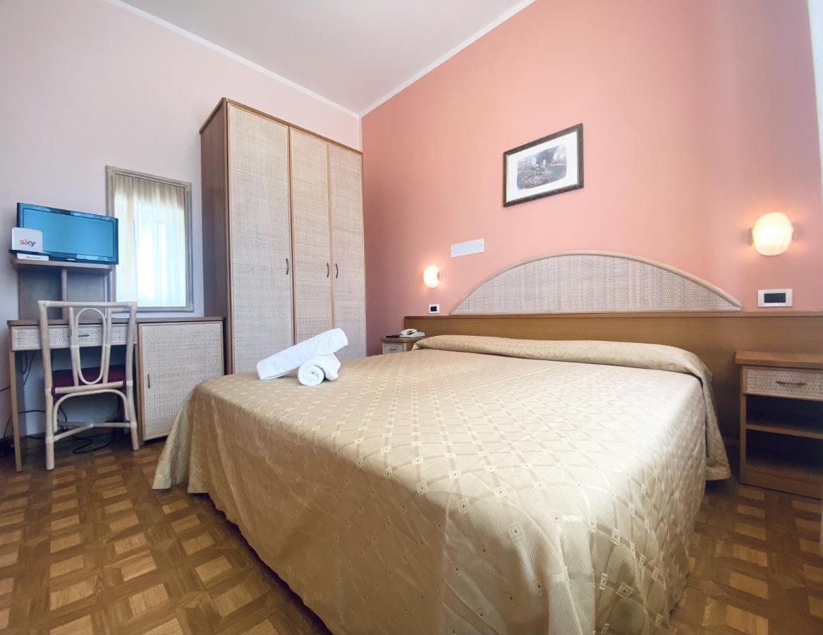 Hotel Villa Grazia Cesenatico Eksteriør billede