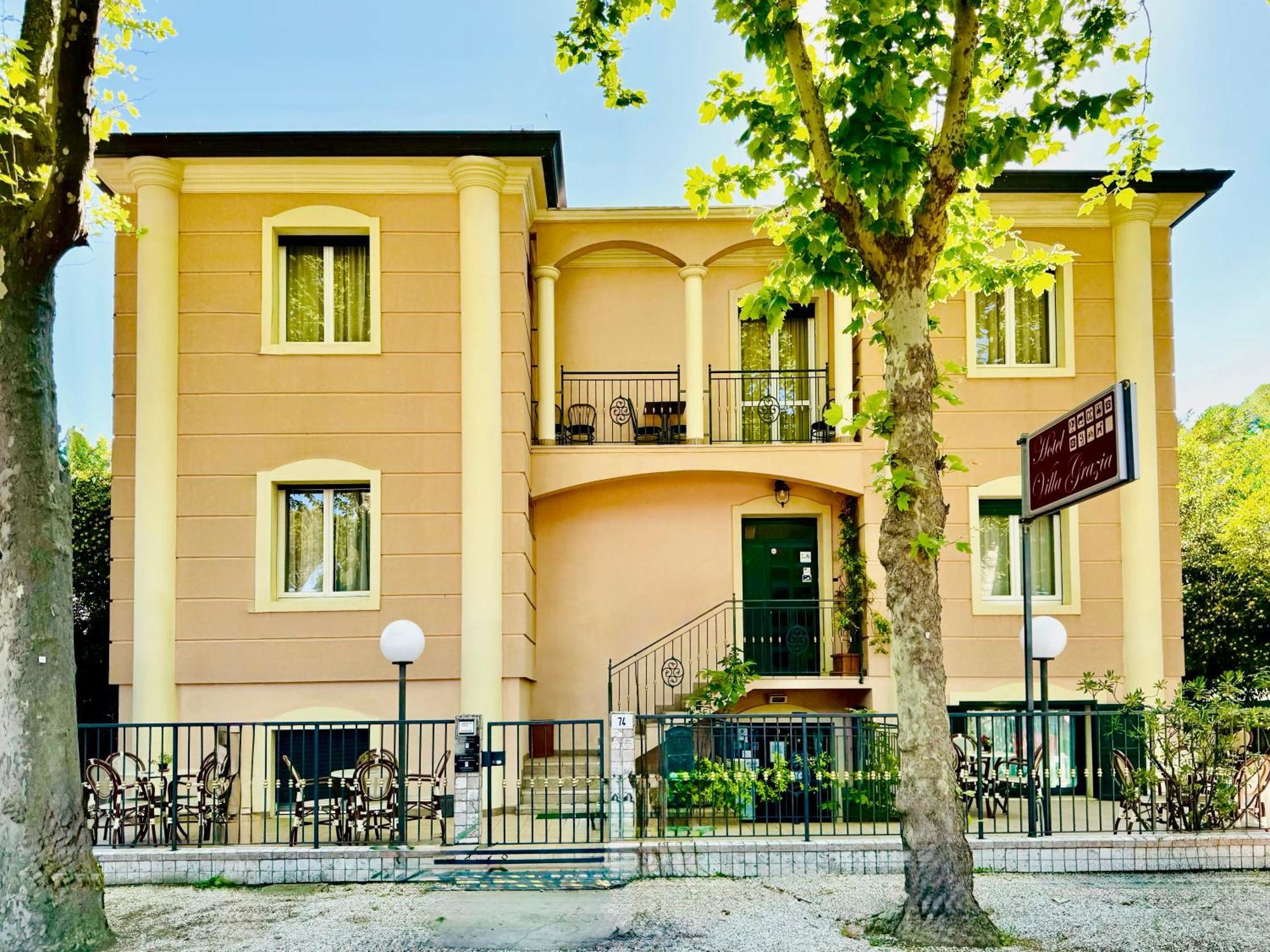 Hotel Villa Grazia Cesenatico Eksteriør billede