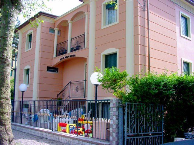 Hotel Villa Grazia Cesenatico Eksteriør billede
